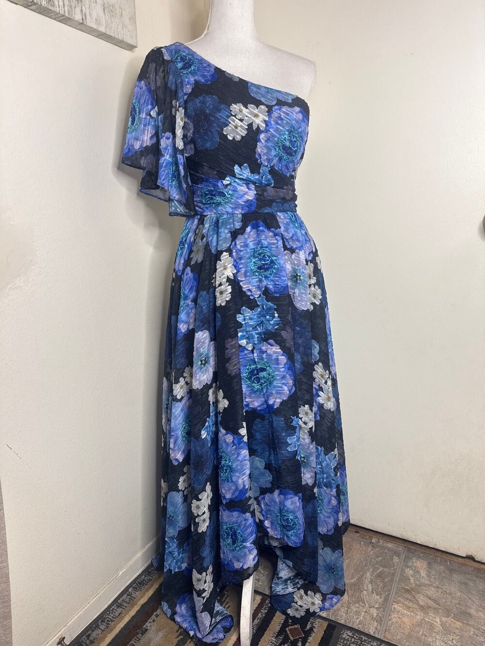 Nightway Blue & Black Floral One-Shoulder Handkerchief Hem Midi Dress Sz4 Whimsy